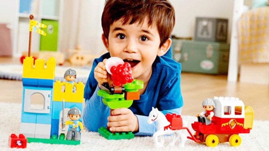 Set quà tặng giáng sinh noel cho trẻ em - Lego đồ chơi xếp hình